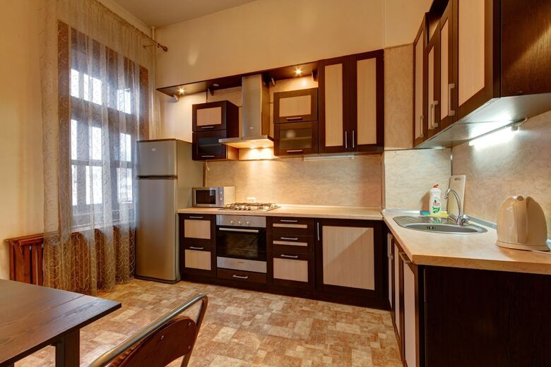 Stn Apartments Near Moscow Railway Station