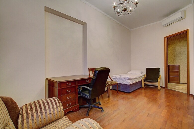 Stn Apartments Near Moscow Railway Station