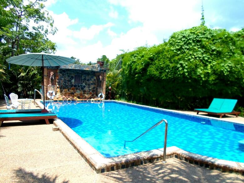 Apartamento Hotel Khao Sok & Spa