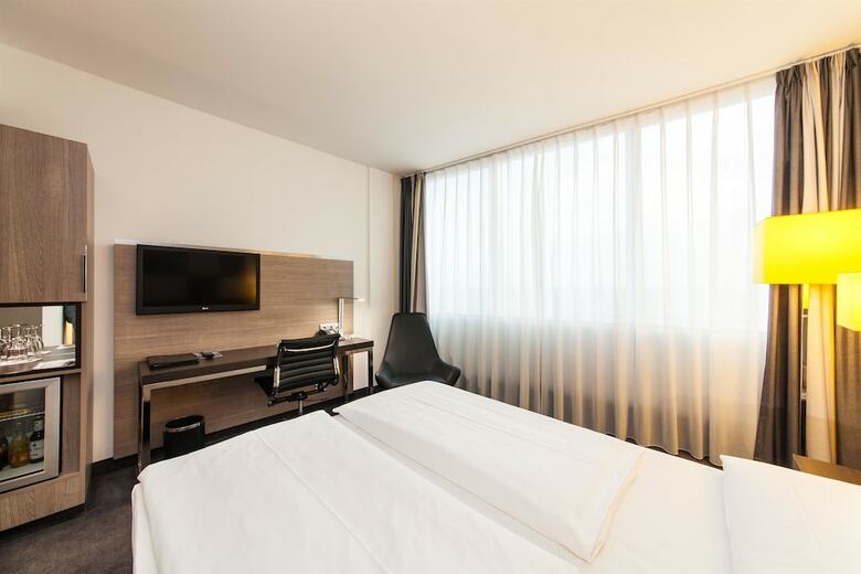 Select Hotel Spiegelturm Berlin