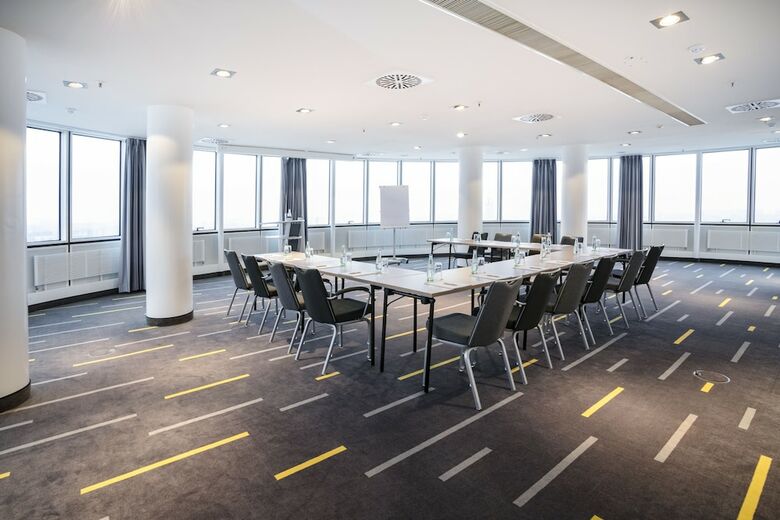 Select Hotel Spiegelturm Berlin