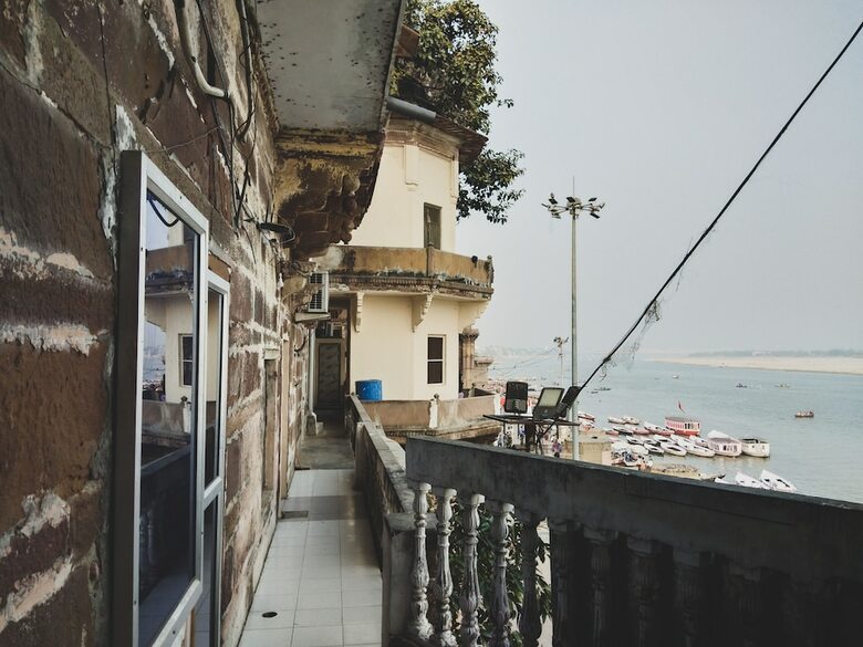 Hotel Palace On Steps