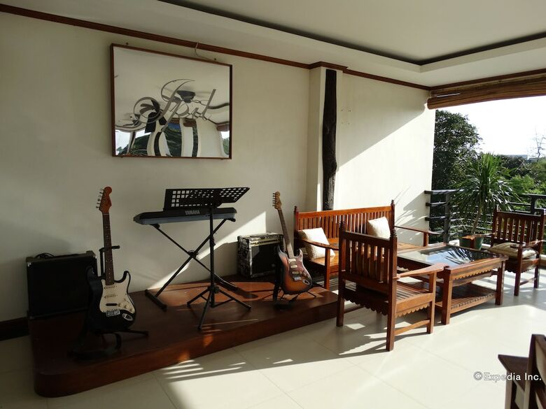 Hotel Ipil Suites Puerto Princesa