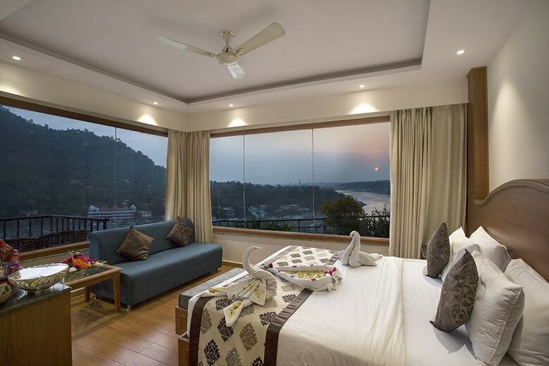 Hotel Divine Resort Laxman Jhula
