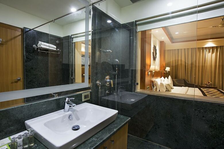 Hotel Divine Resort Laxman Jhula