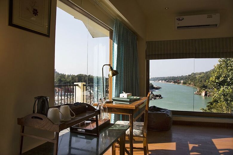 Hotel Divine Resort Laxman Jhula