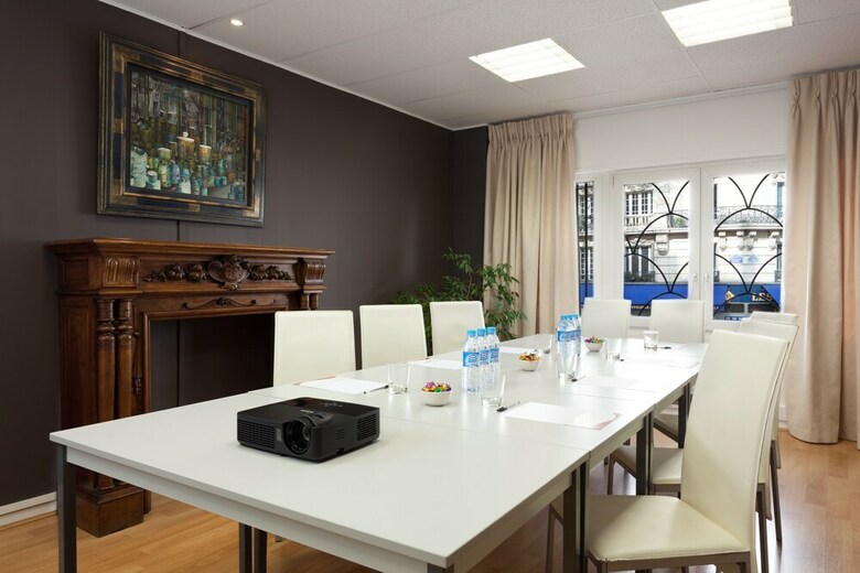 Hotel H�tel Elys�e Gare de Lyon
