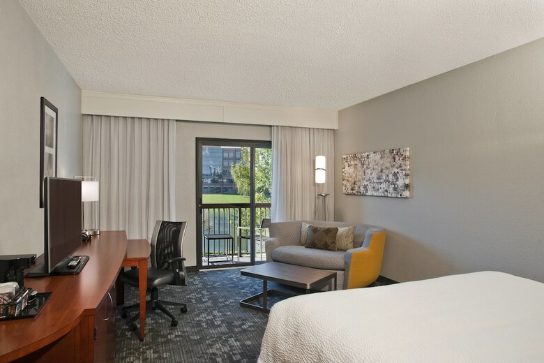 Hotel Courtyard By Marriott Ballantyne