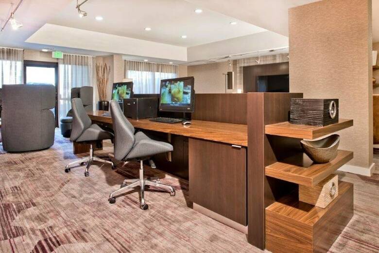 Hotel Courtyard By Marriott Ballantyne