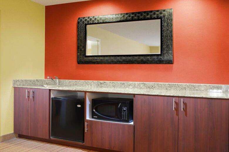 Hotel Courtyard By Marriott Plano In Legacy Park
