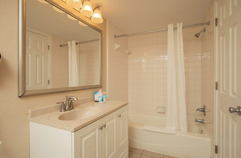 Hotel Grande Shores Ocean Resort