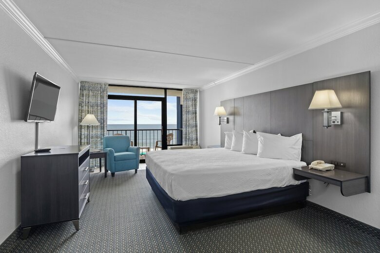 Hotel Grande Shores Ocean Resort