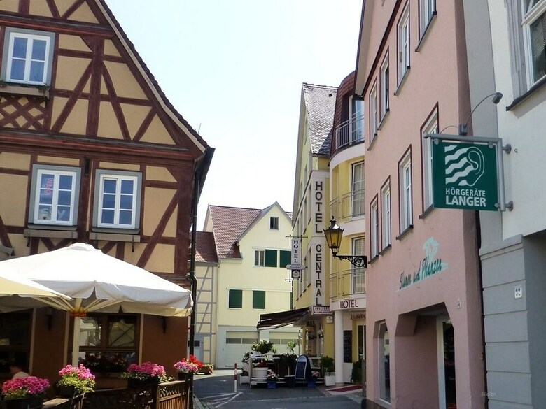Das Central- City Boutique Hotel