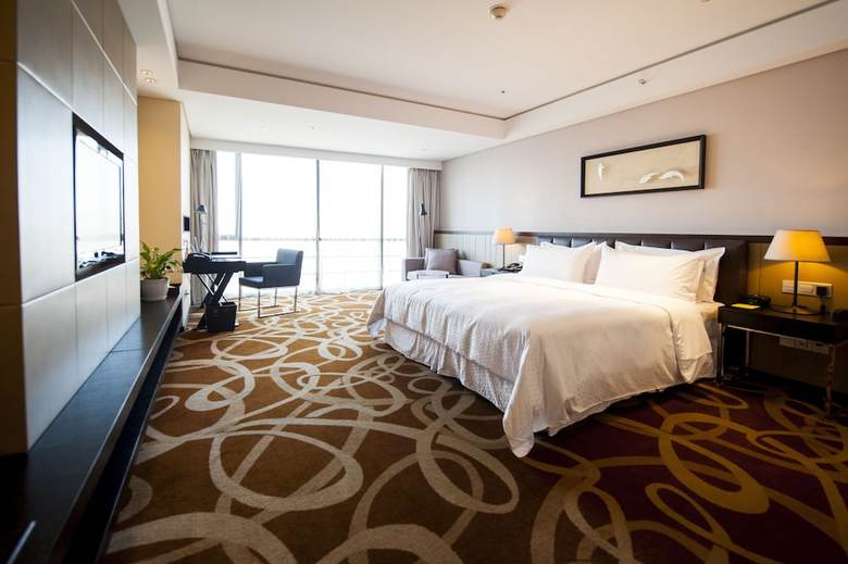 Hotel Four Points By Sheraton Qingdao, West Coast