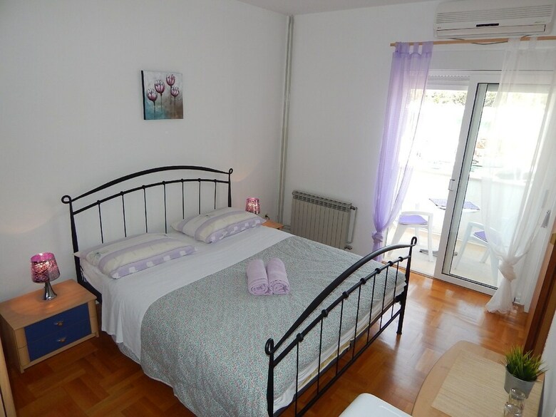 Apartments Rooms Porat