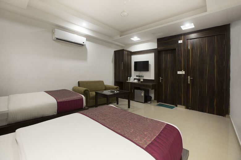 Hotel Krishna Deluxe