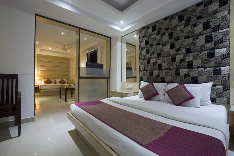 Hotel Krishna Deluxe