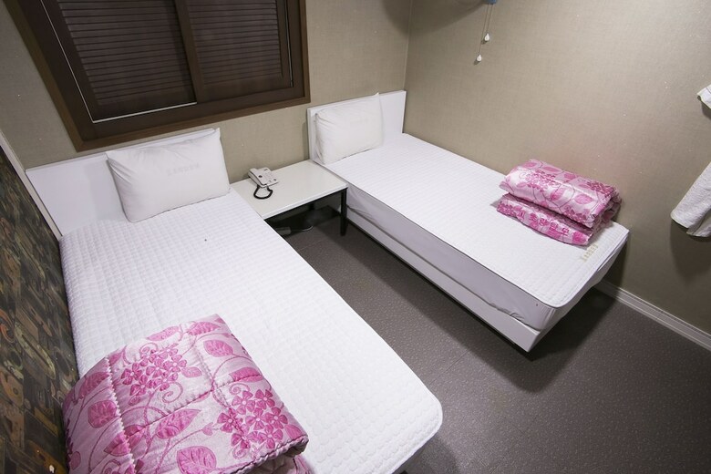 Top Motel