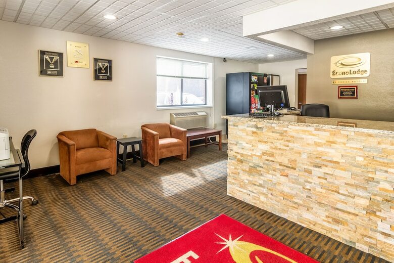 Motel Econo Lodge Cadillac