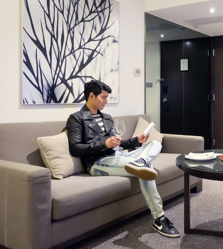 Gateway, Marco Polo Hotel