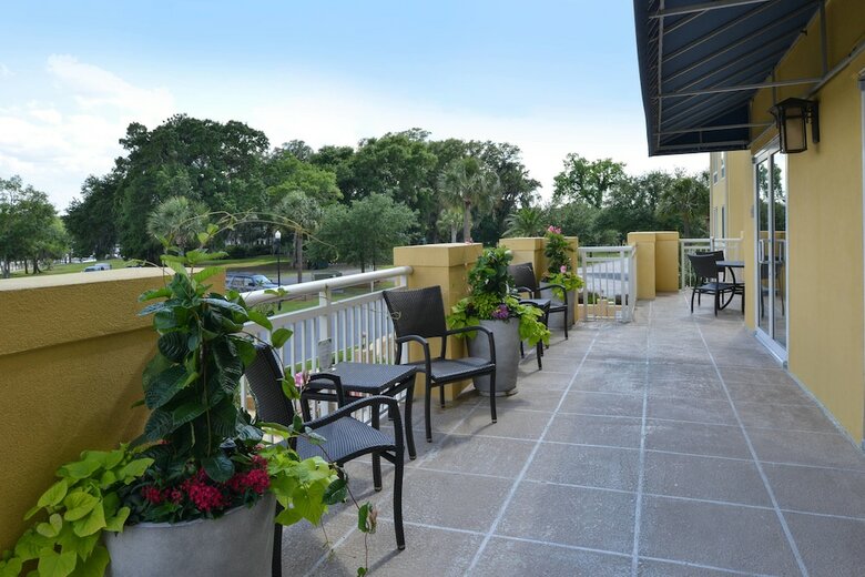 Hotel Springhill Suites By Marriott Charleston Downtown Riverview