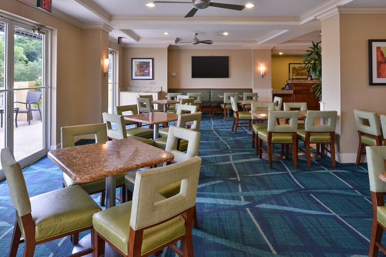 Hotel Springhill Suites By Marriott Charleston Downtown Riverview