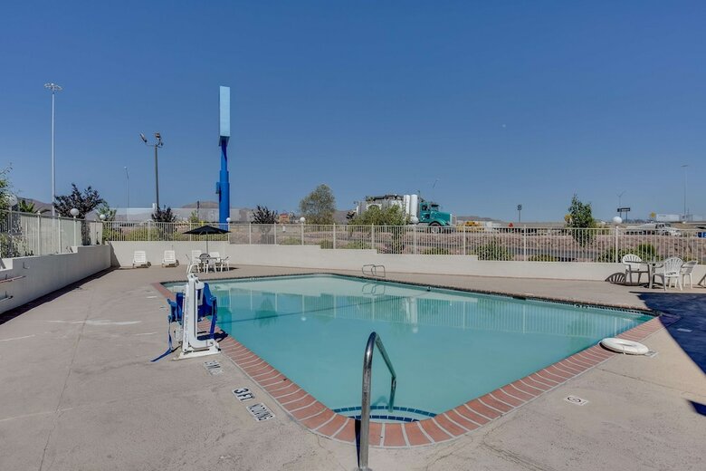 Motel 6 El Paso, Tx - West