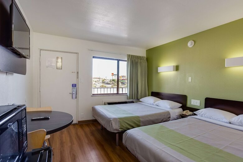 Motel 6 El Paso, Tx - West