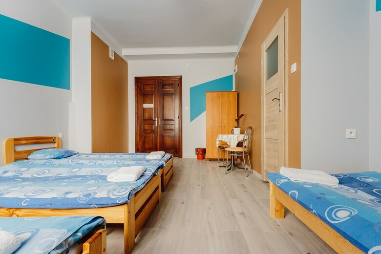 Hostal Tara Hostel
