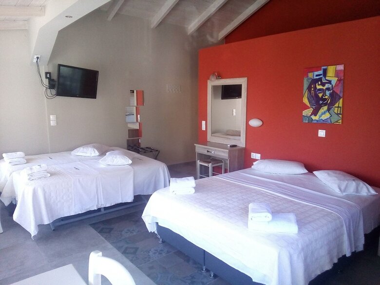 Aparthotel Rouda Bay Hotel