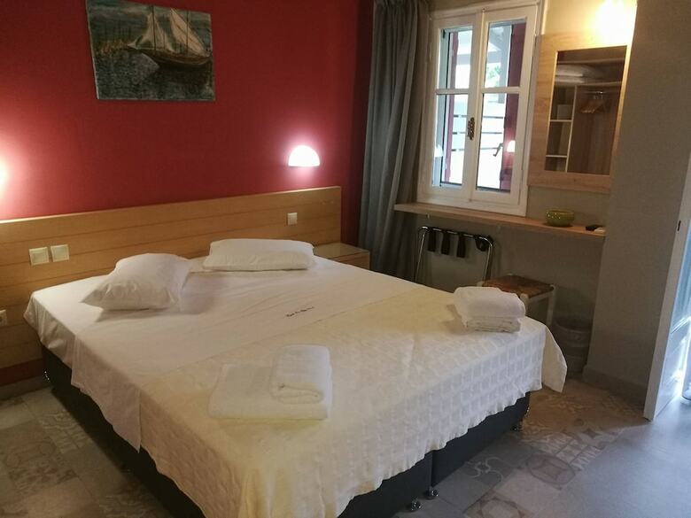 Aparthotel Rouda Bay Hotel