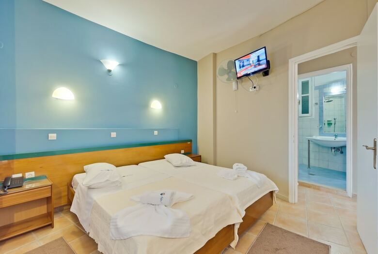 Aparthotel Rouda Bay Hotel