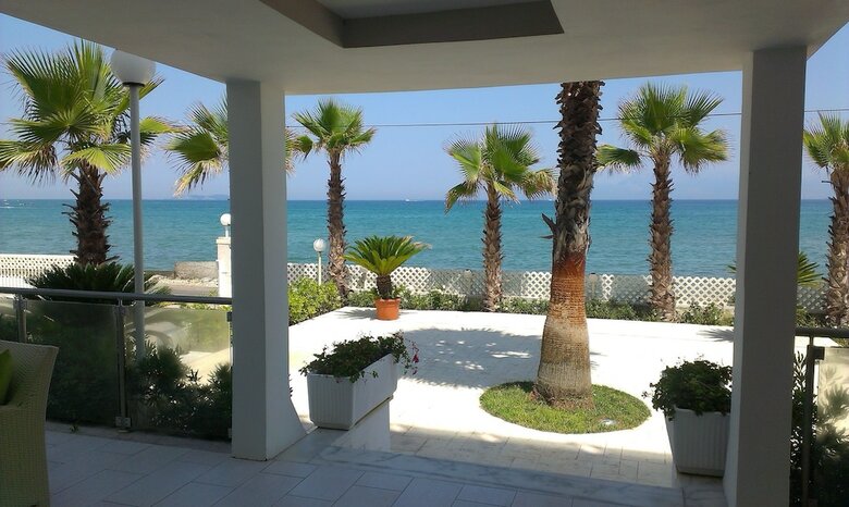 Sidari Beach Hotel