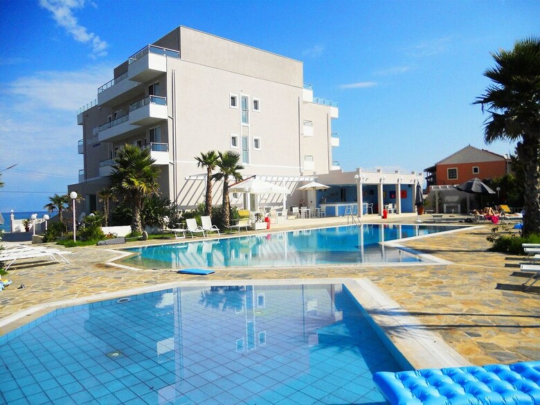 Sidari Beach Hotel