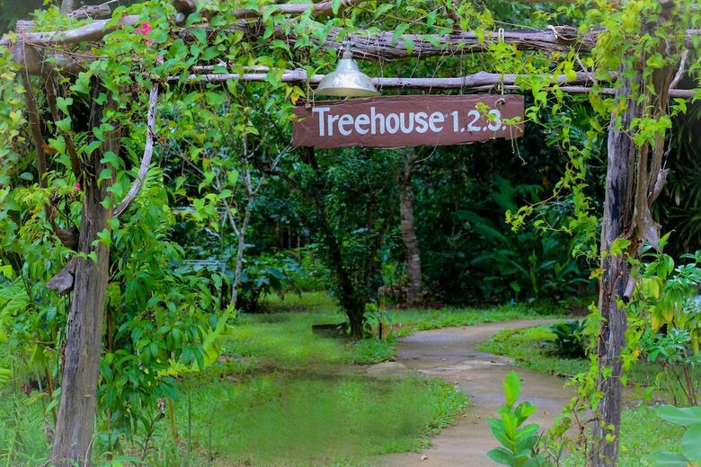Apartamento Baan Khao Sok Resort
