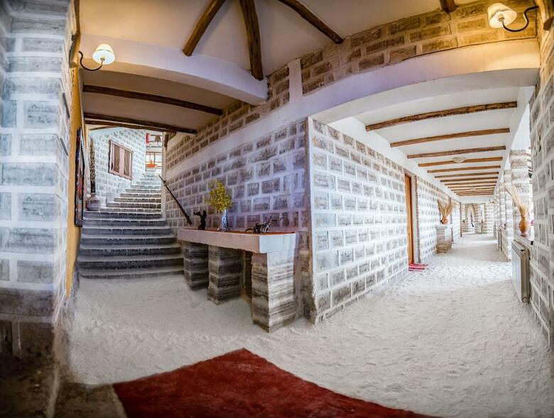 Hotel de Sal Luna Salada