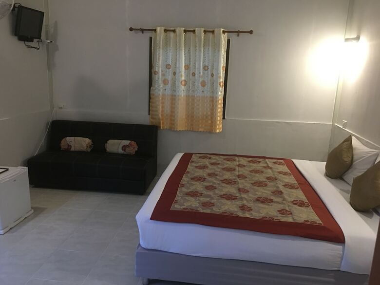 Hotel Khao Sok Evergreen House