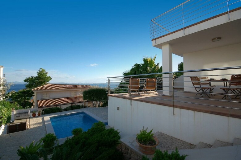 Villa Alcanada