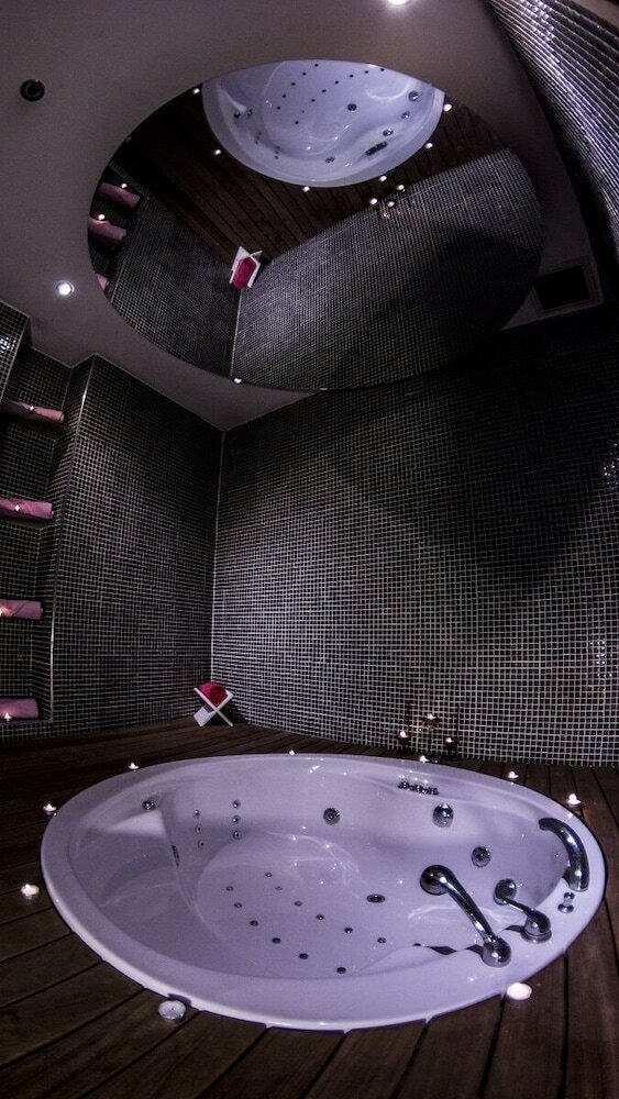Pasa Park Karatay Hotel