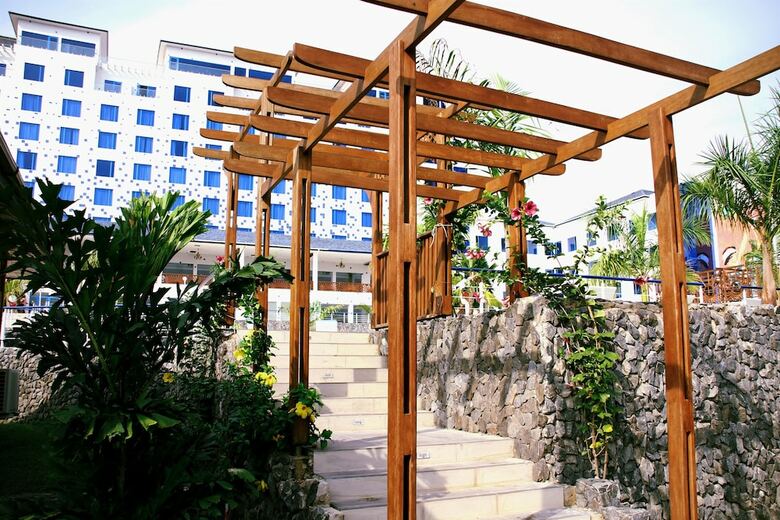 Best Western Plus Atlantic Hotel