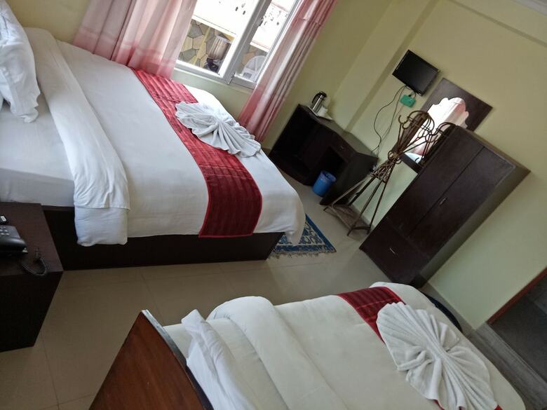 Hotel Fewa Holiday Inn