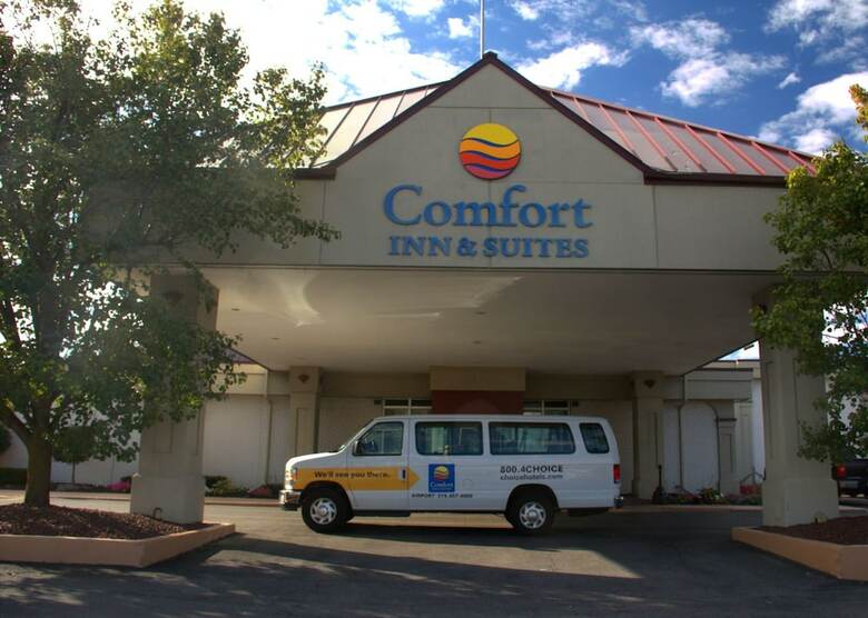 Hotel Comfort Inn & Suites Airport
