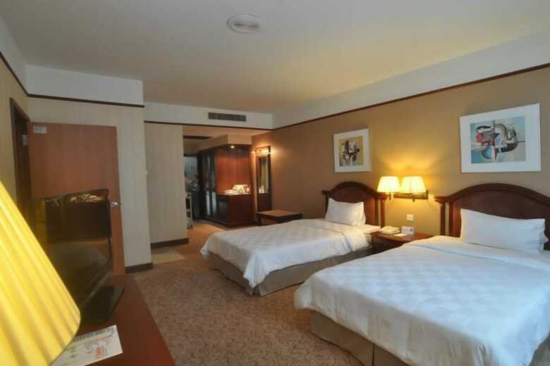 Gbw Hotel