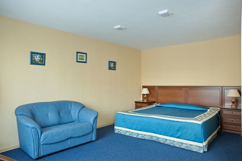 Ladoga Hotel