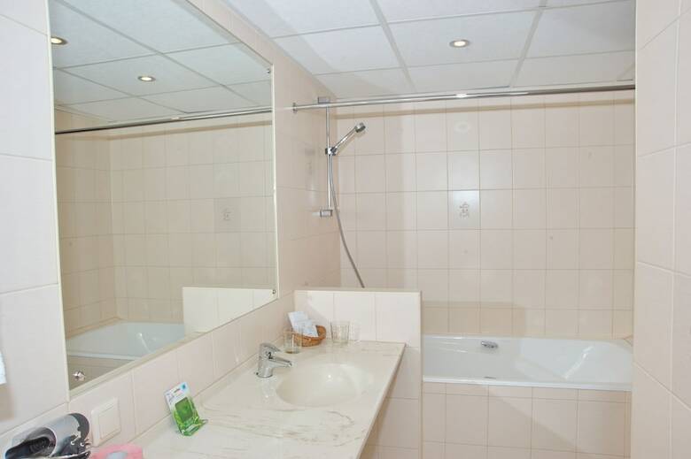 Ladoga Hotel
