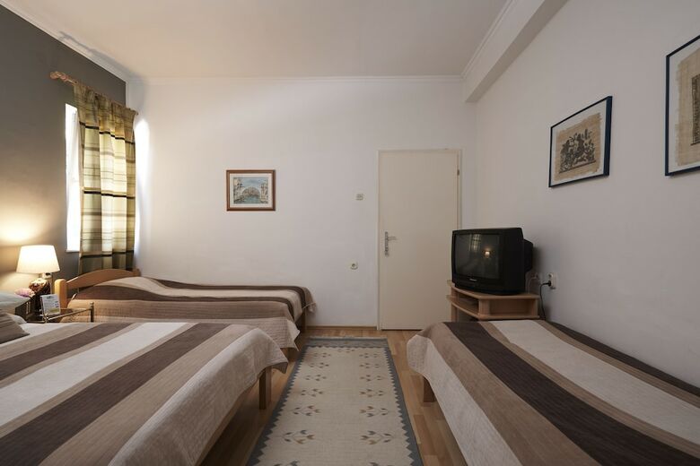 Hotel Pansion Rose