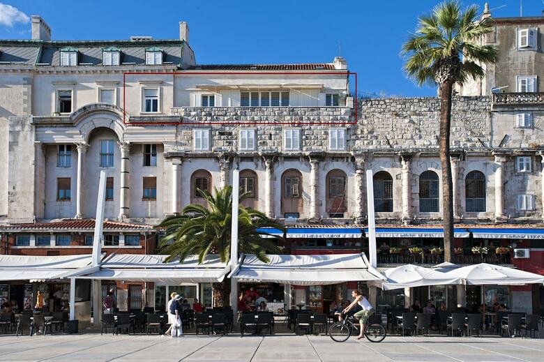 Apartamentos Riva Luxury Suites