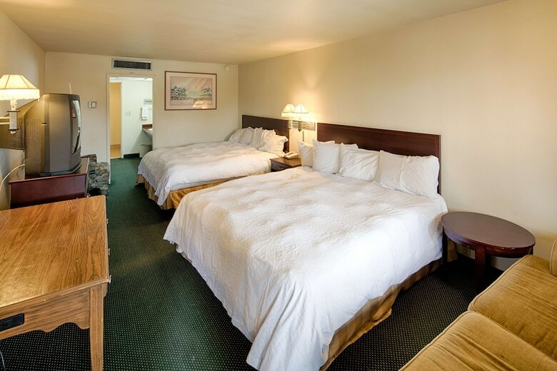 Hotel Budgetel Inn & Suites Modesto