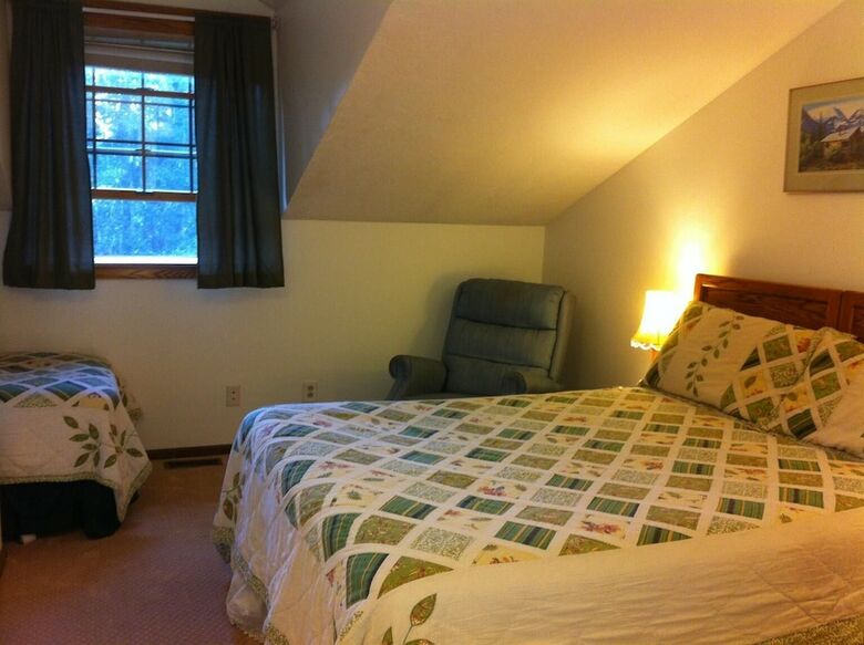 Bed & Breakfast 7 Gables Inn & Suites