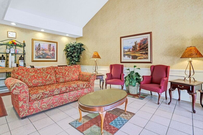 Hotel Baymont By Wyndham Smithfield